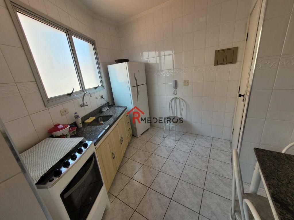 Apartamento à venda com 2 quartos, 77m² - Foto 5