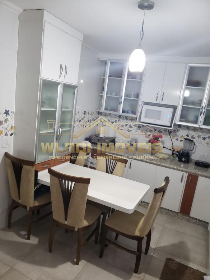 Casa à venda com 5 quartos, 613m² - Foto 2