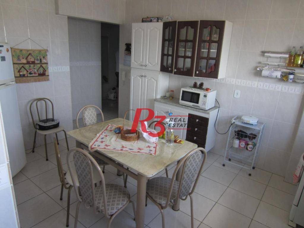 Apartamento à venda com 3 quartos, 170m² - Foto 2