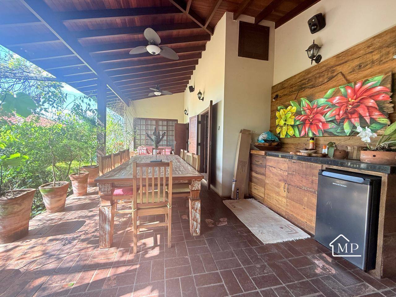 Chácara, 3 quartos, 1000 m² - Foto 1