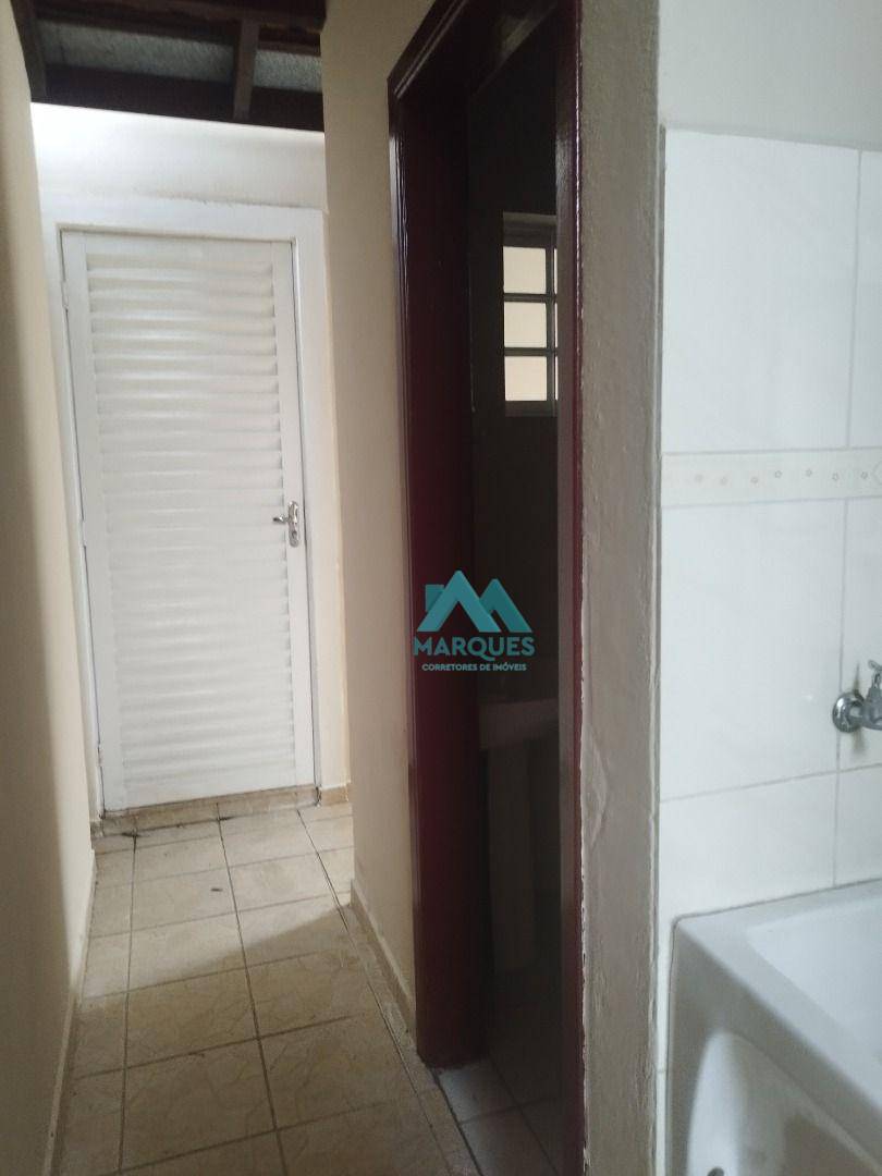 Sobrado à venda com 2 quartos, 150m² - Foto 19