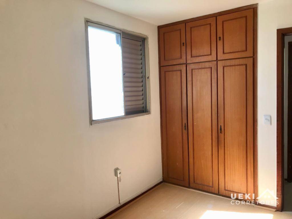 Apartamento à venda com 3 quartos, 76m² - Foto 12