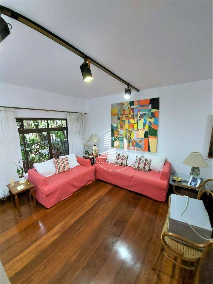 Sobrado à venda com 3 quartos, 224m² - Foto 21