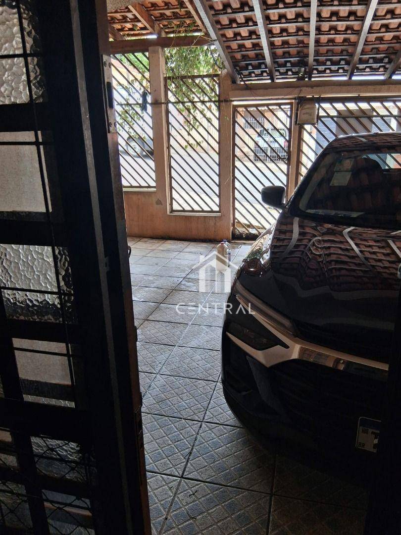 Casa, 4 quartos, 200 m² - Foto 2