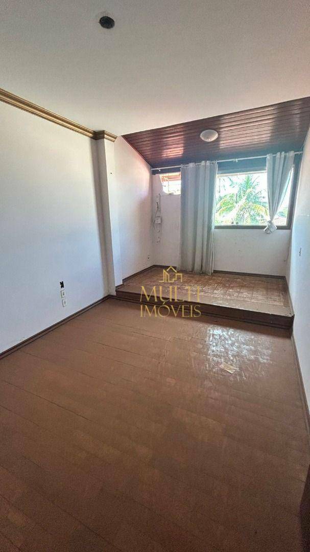 Casa à venda e aluguel com 5 quartos, 400m² - Foto 13