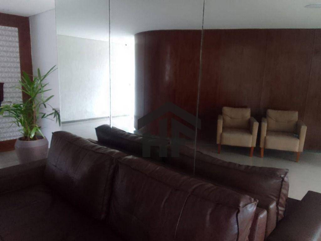 Apartamento à venda com 3 quartos, 67m² - Foto 3