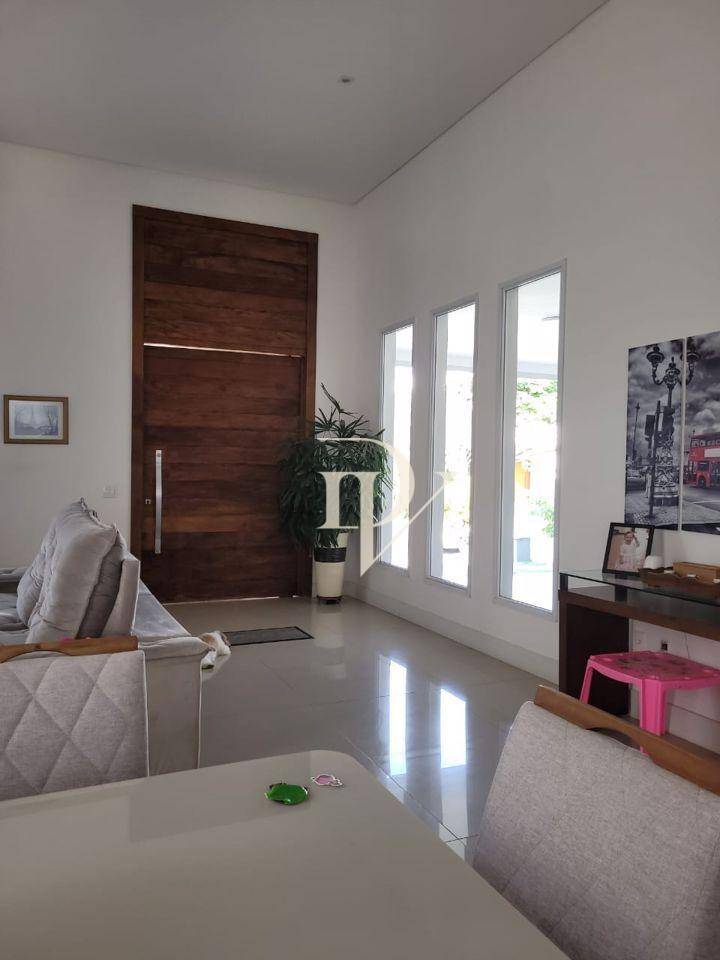 Casa à venda com 3 quartos, 219m² - Foto 13