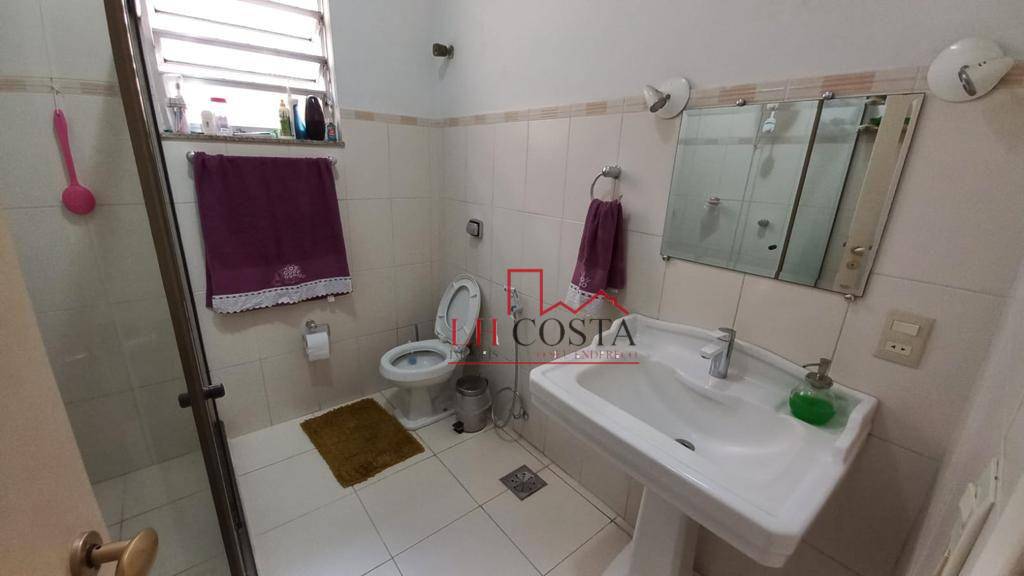 Casa à venda com 3 quartos, 183m² - Foto 12