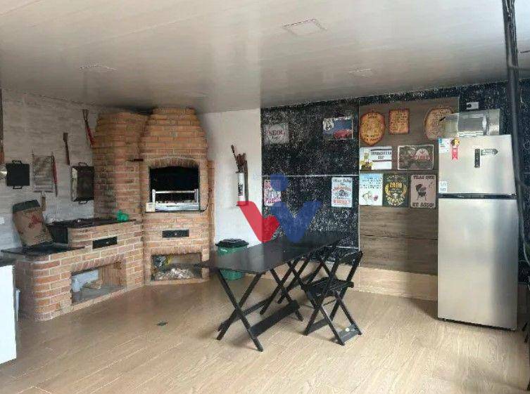 Casa à venda com 3 quartos, 250m² - Foto 5