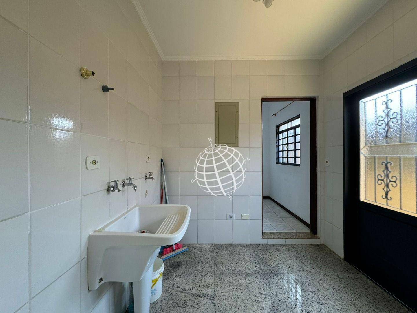 Casa de Condomínio à venda com 4 quartos, 500m² - Foto 25