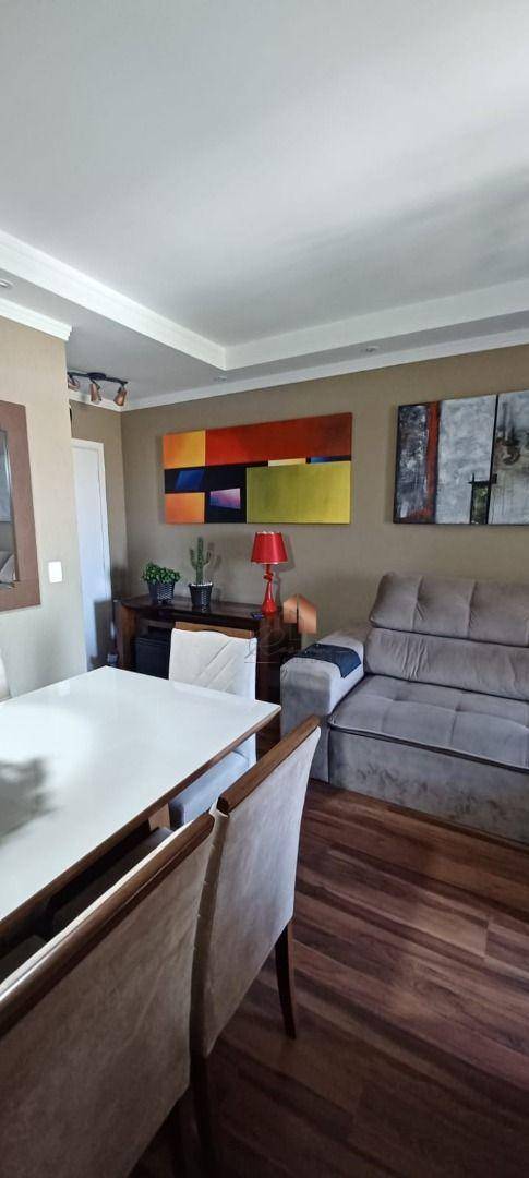 Apartamento à venda com 3 quartos, 84m² - Foto 2