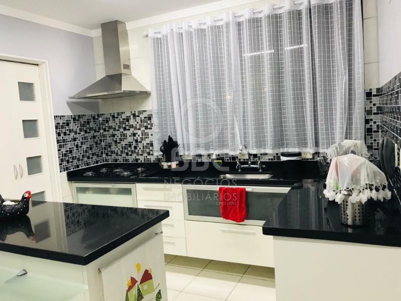 Apartamento à venda com 3 quartos, 140m² - Foto 20