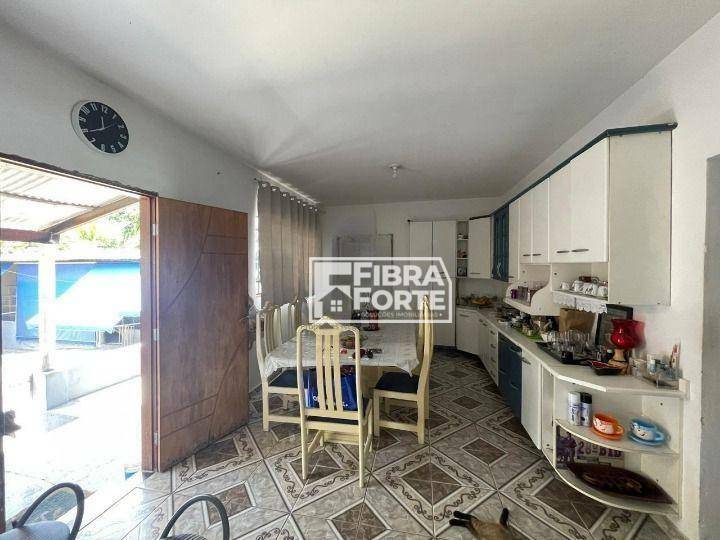 Chácara à venda com 3 quartos, 180m² - Foto 11