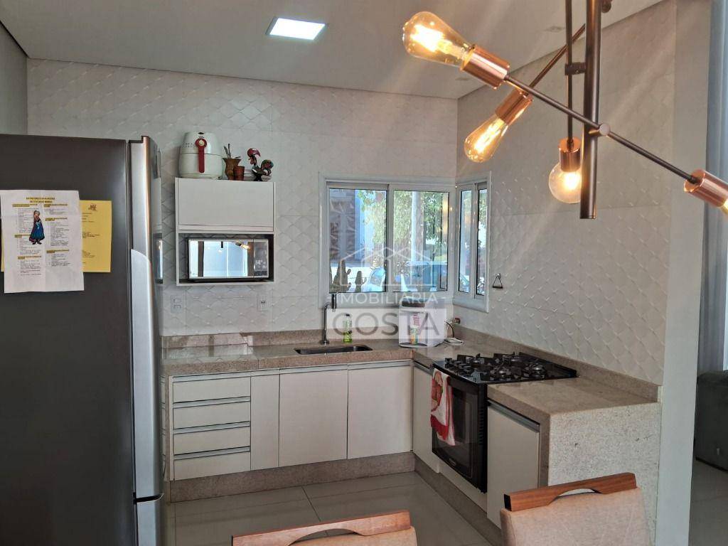 Casa de Condomínio à venda com 3 quartos, 105m² - Foto 4