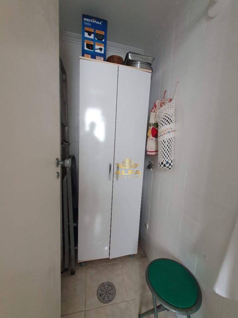 Apartamento à venda com 3 quartos, 120m² - Foto 17