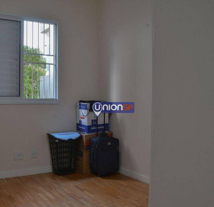 Apartamento à venda com 2 quartos, 68m² - Foto 5