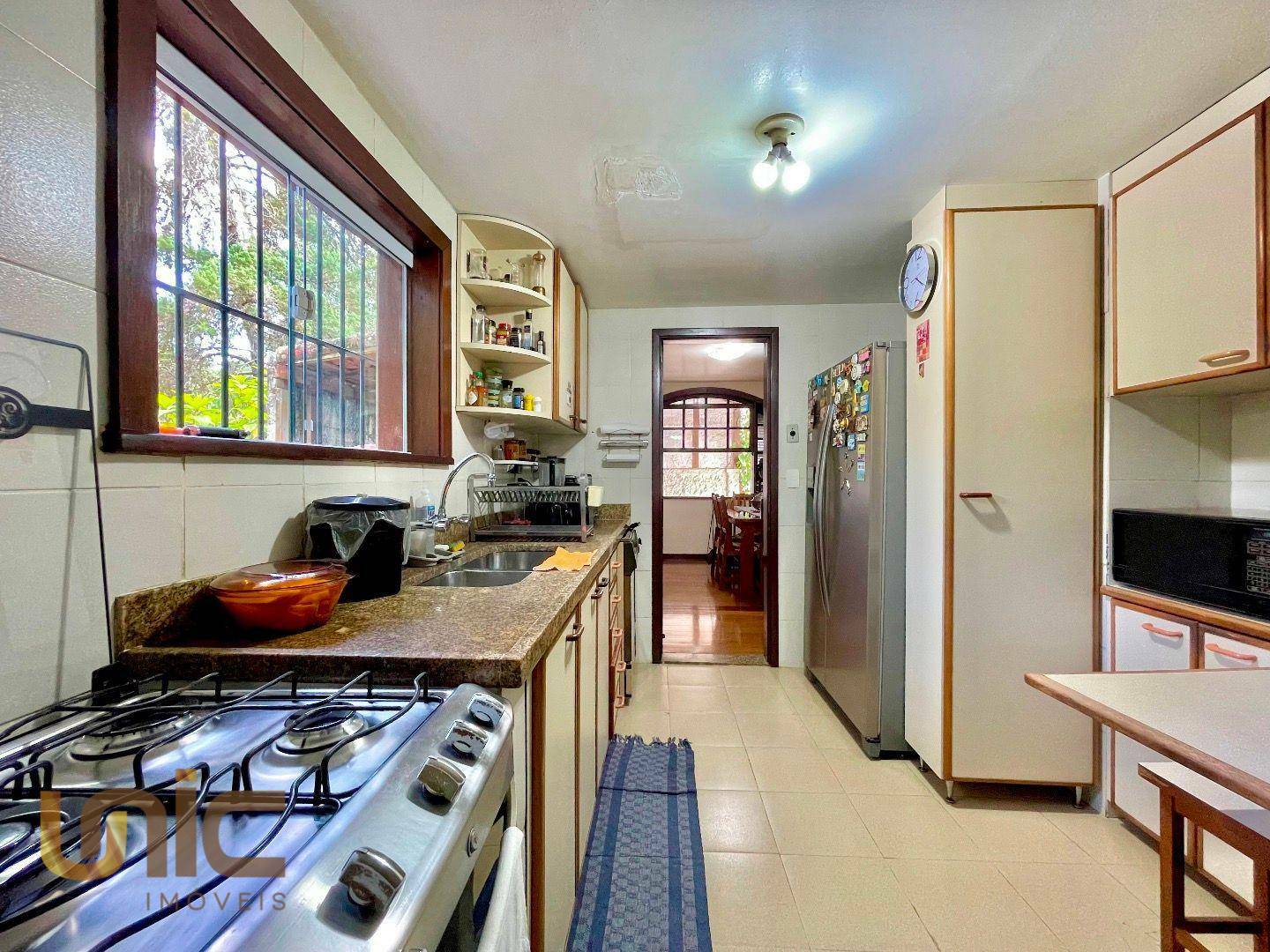 Casa de Condomínio à venda com 3 quartos, 170m² - Foto 13