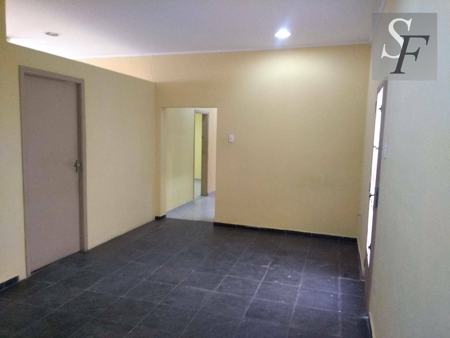 Casa à venda com 3 quartos, 207m² - Foto 11