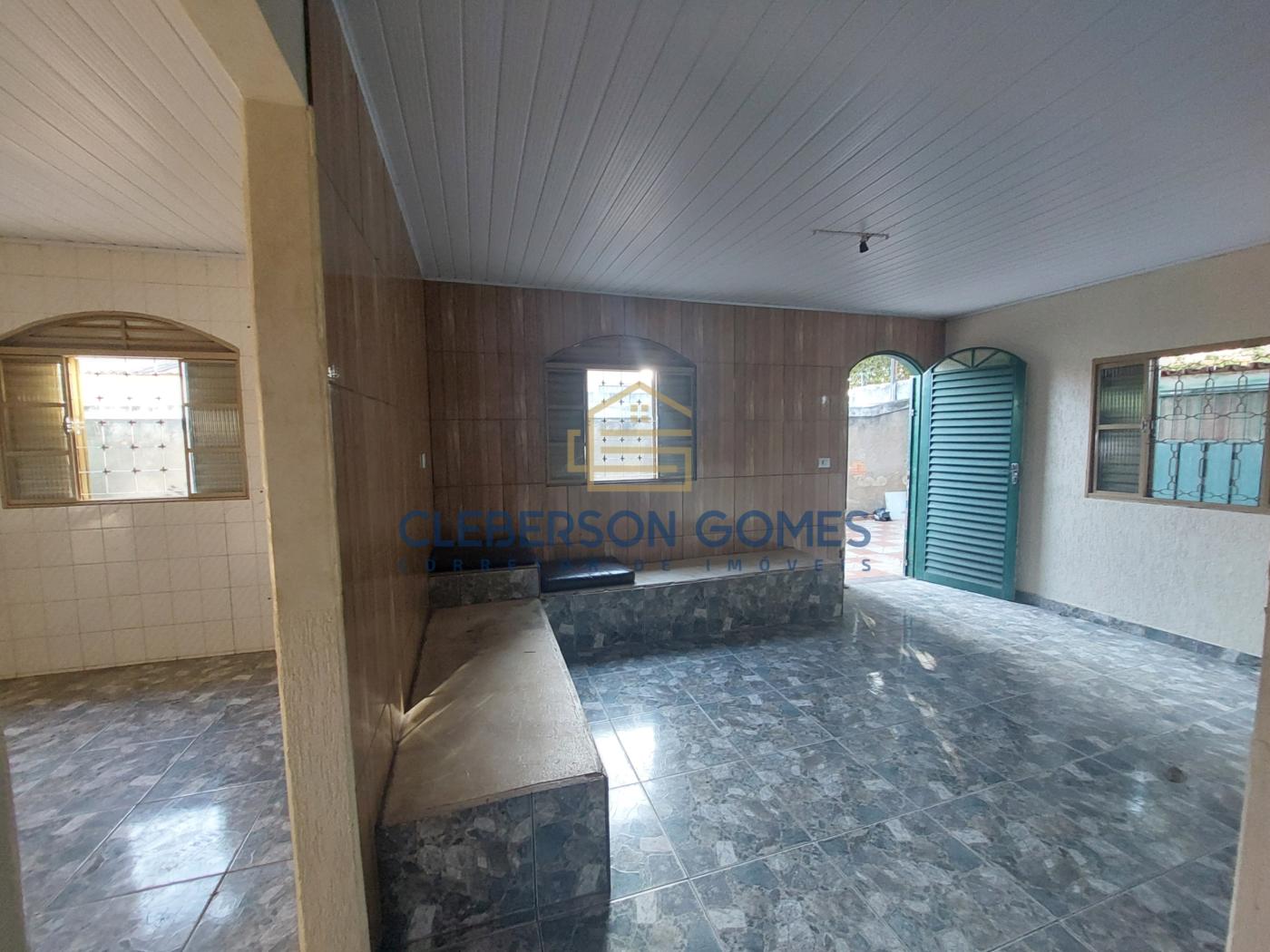 Casa à venda com 2 quartos, 360m² - Foto 15