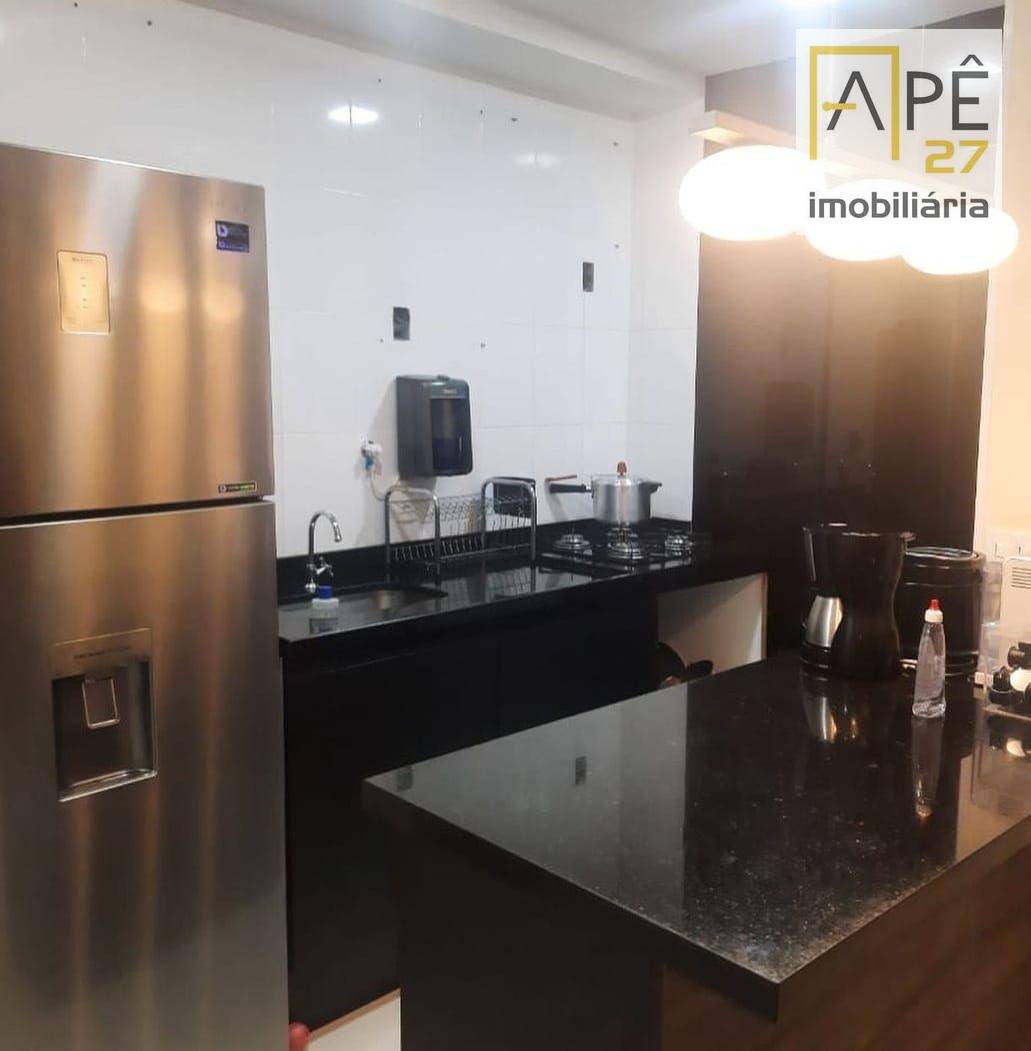 Apartamento à venda com 2 quartos, 80m² - Foto 3