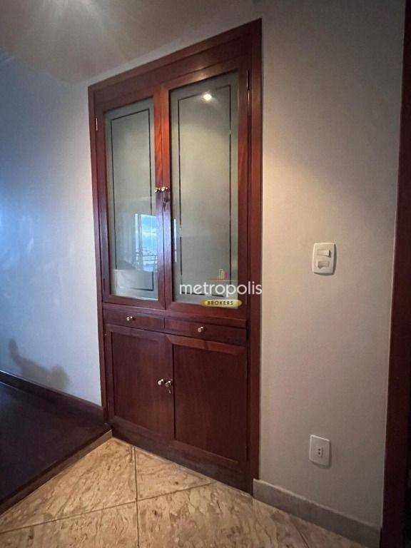 Apartamento à venda com 4 quartos, 203m² - Foto 7