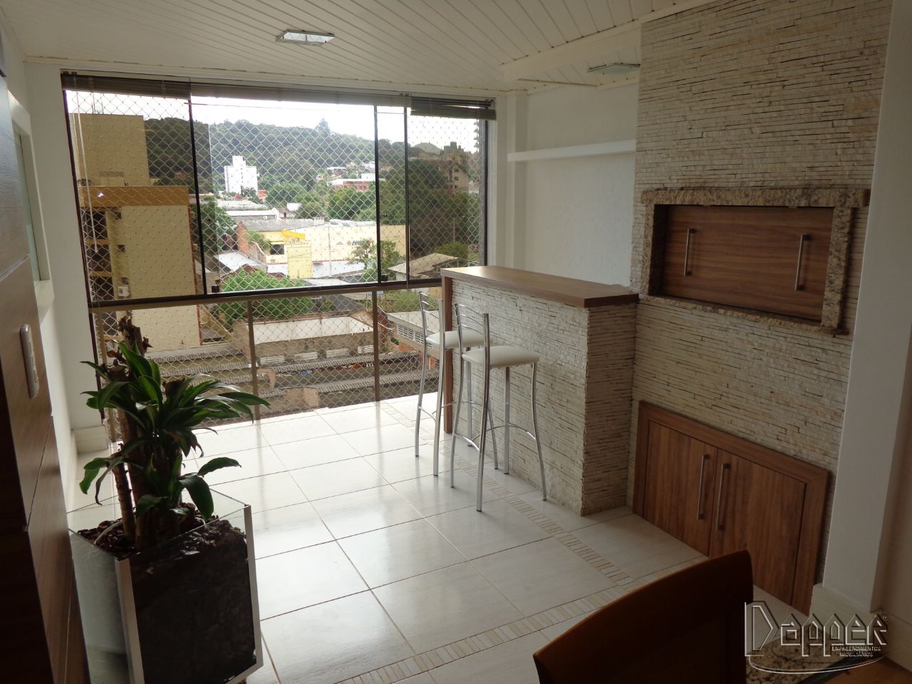 Apartamento à venda com 3 quartos, 128m² - Foto 4