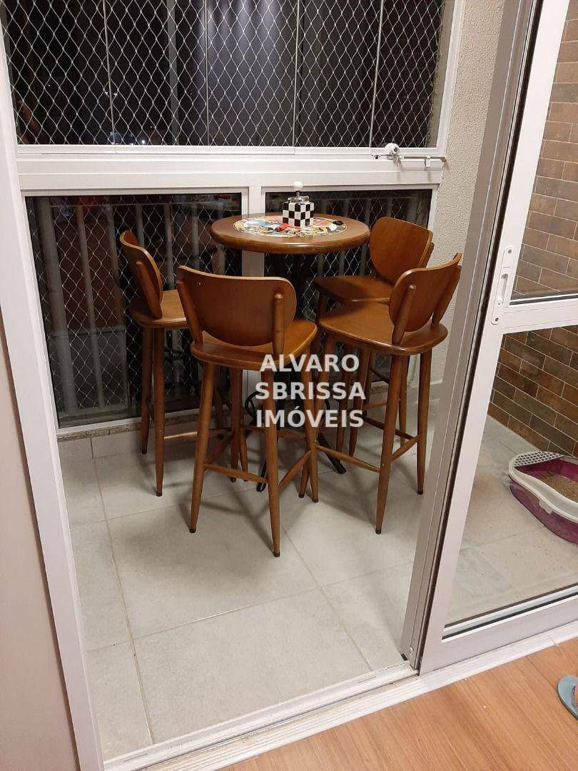 Apartamento à venda com 2 quartos, 61m² - Foto 16