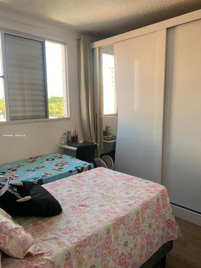 Apartamento à venda com 2 quartos, 48m² - Foto 18