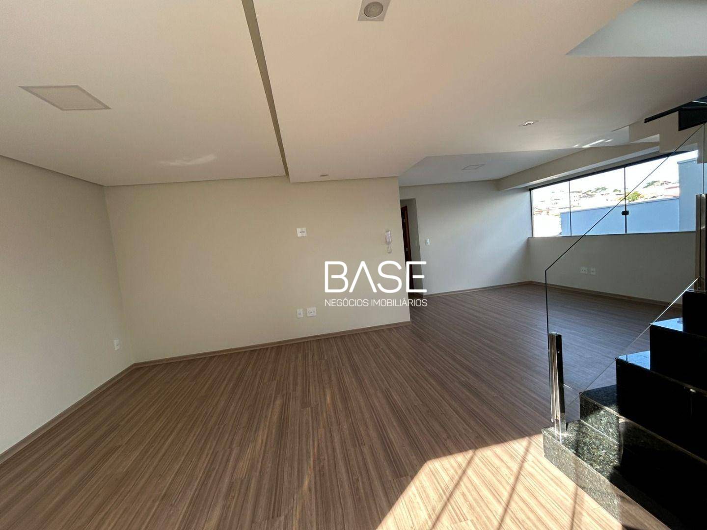 Cobertura, 3 quartos, 205 m² - Foto 3