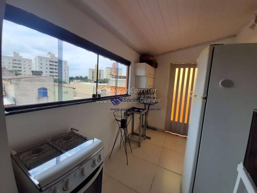 Casa à venda com 2 quartos, 300m² - Foto 15