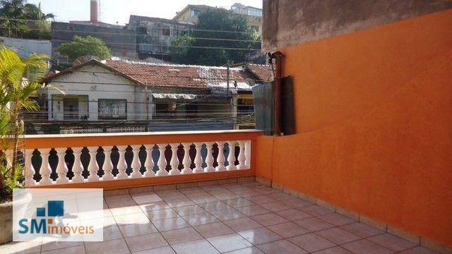 Sobrado à venda com 2 quartos, 150m² - Foto 3