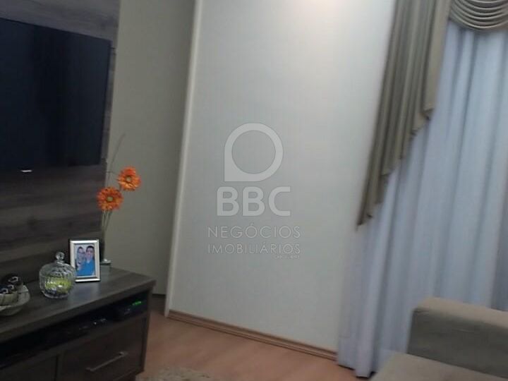 Apartamento à venda com 2 quartos, 50m² - Foto 4