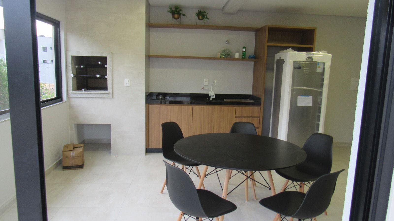 Apartamento à venda com 2 quartos, 74m² - Foto 33