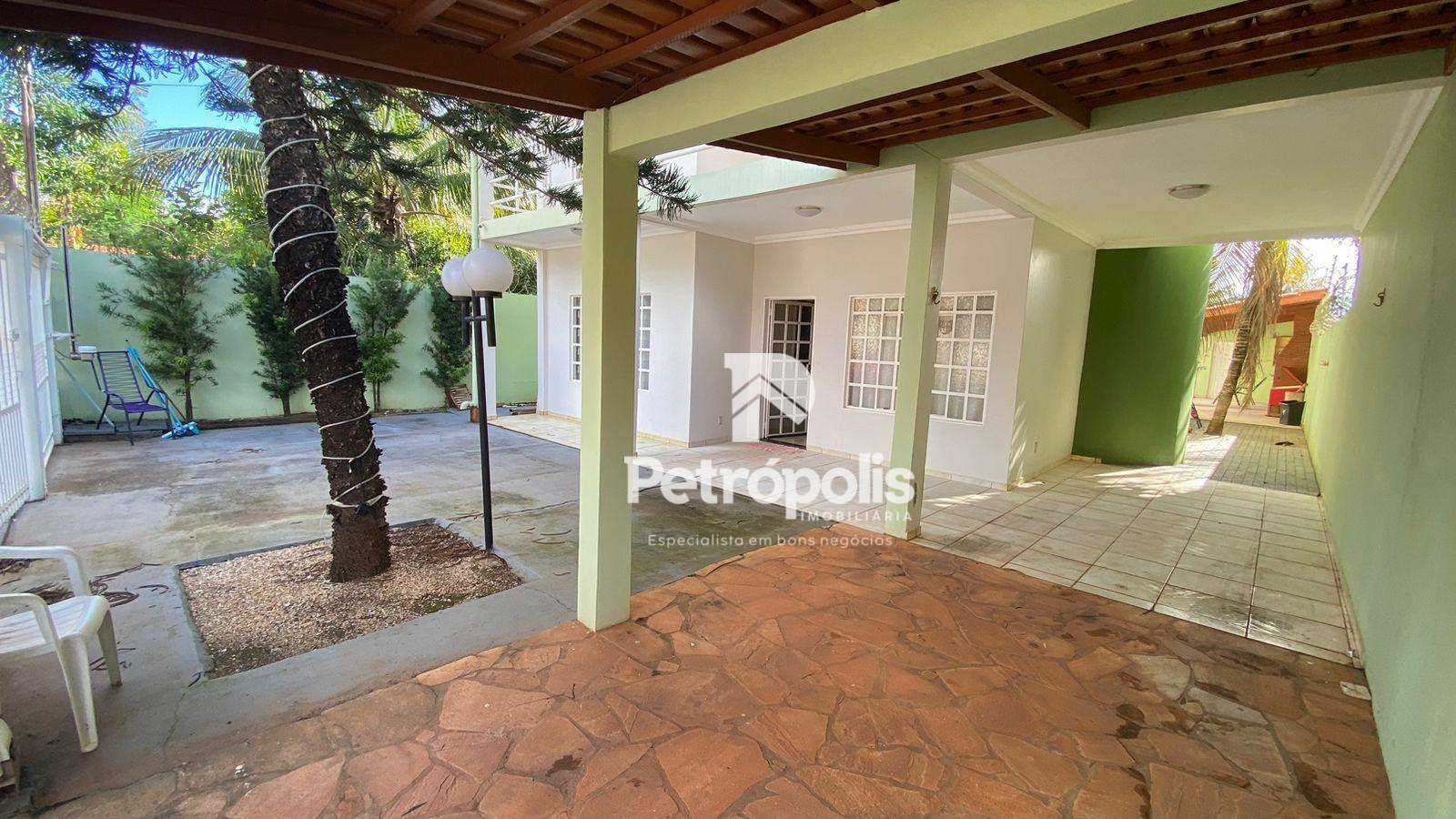 Sobrado, 4 quartos, 329 m² - Foto 3