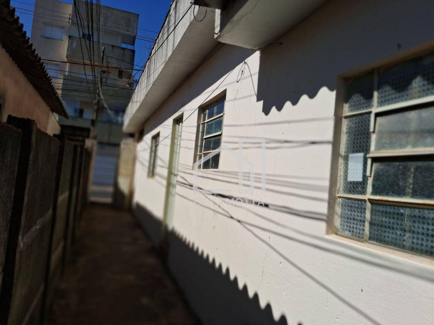 Casa de Condomínio à venda com 3 quartos, 372m² - Foto 3