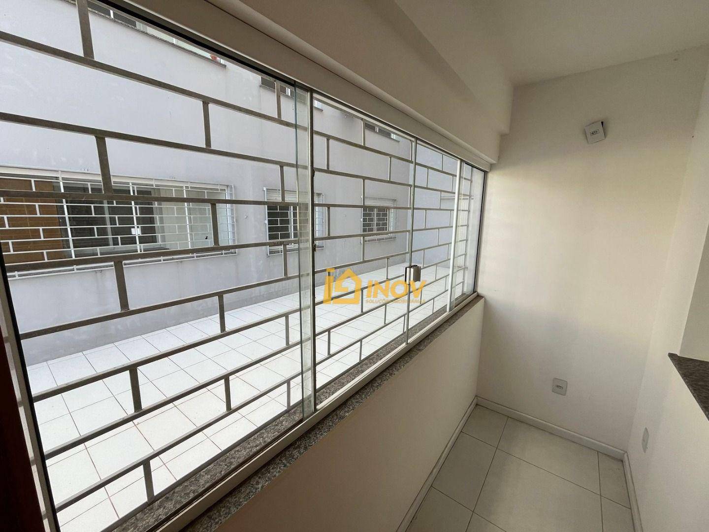 Apartamento para alugar com 1 quarto, 1m² - Foto 11