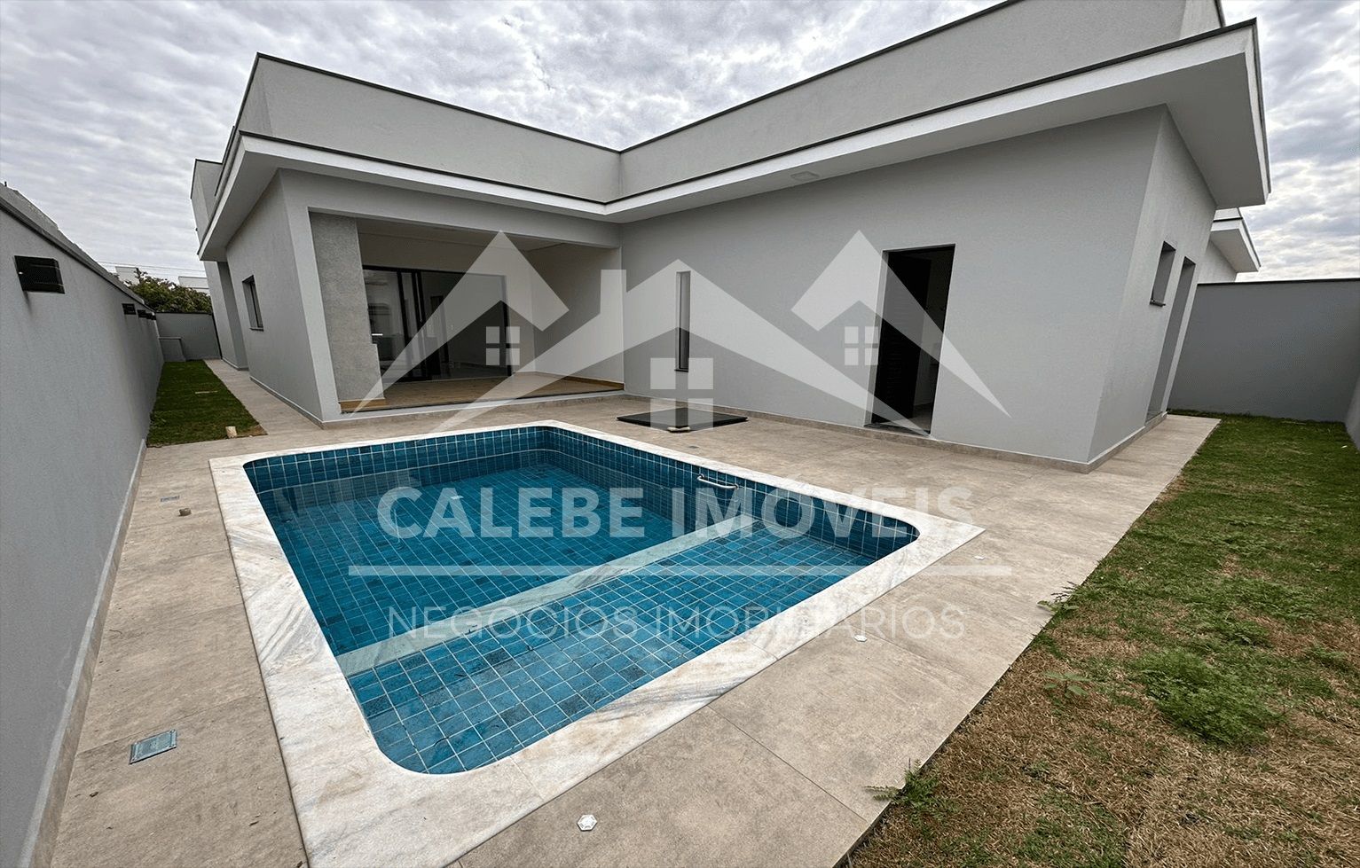 Casa de Condomínio à venda com 3 quartos, 202m² - Foto 16