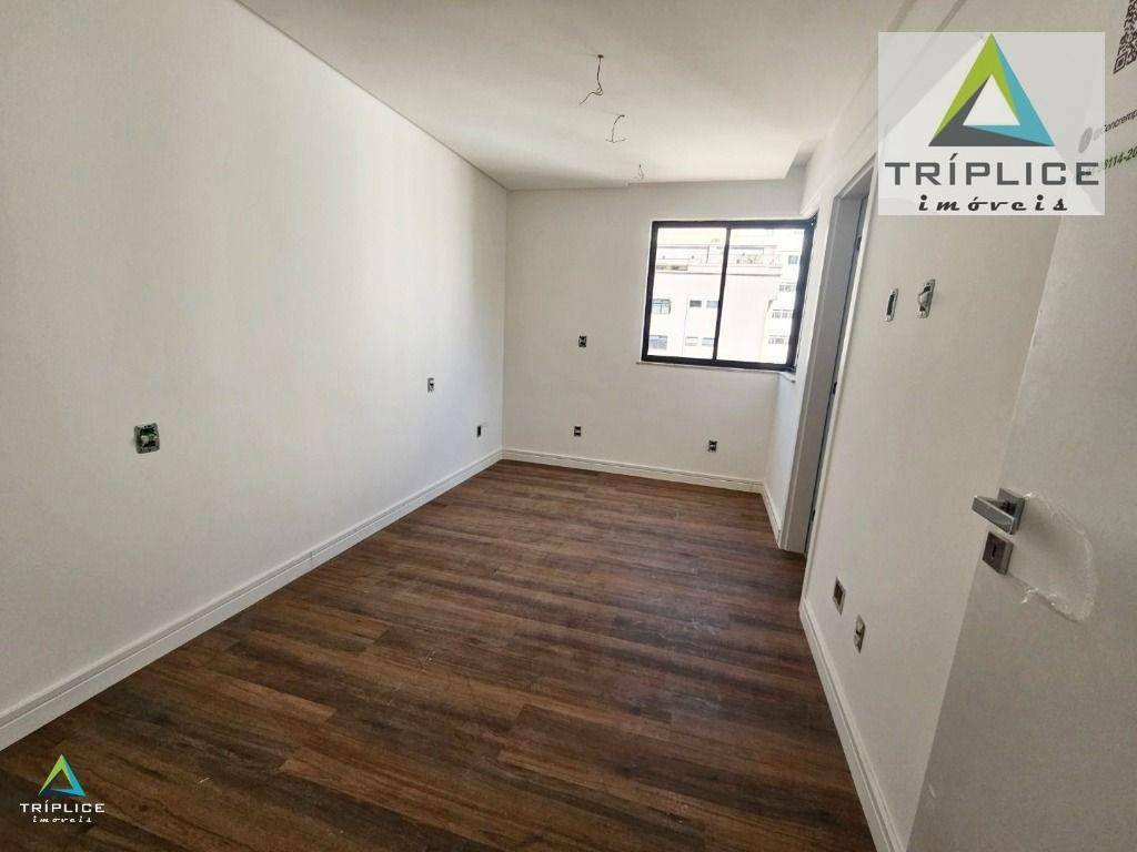 Apartamento à venda com 4 quartos, 170m² - Foto 29