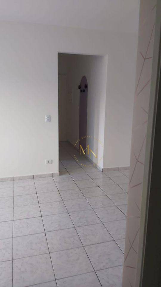 Apartamento para alugar com 2 quartos, 66m² - Foto 12