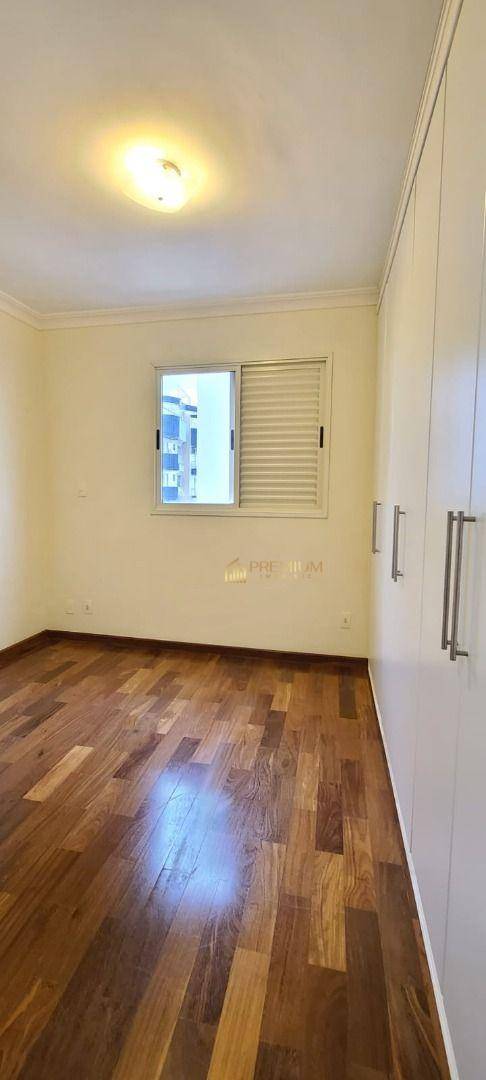 Apartamento à venda com 3 quartos, 98m² - Foto 22