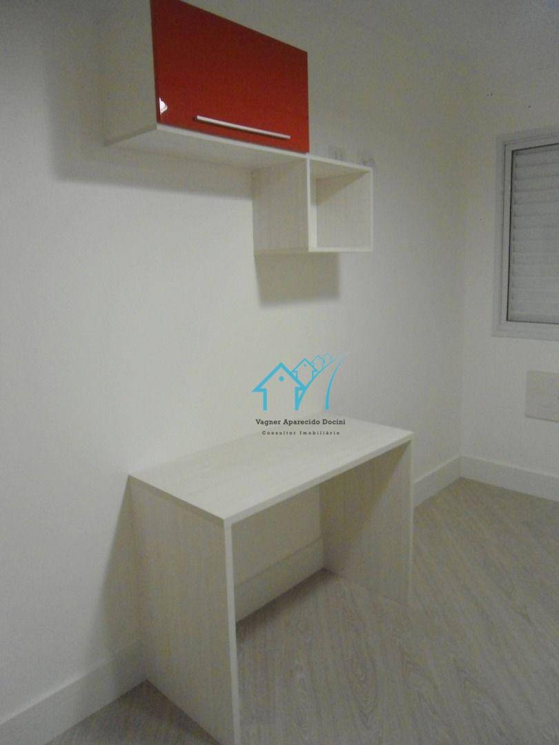 Apartamento à venda com 2 quartos, 69m² - Foto 2