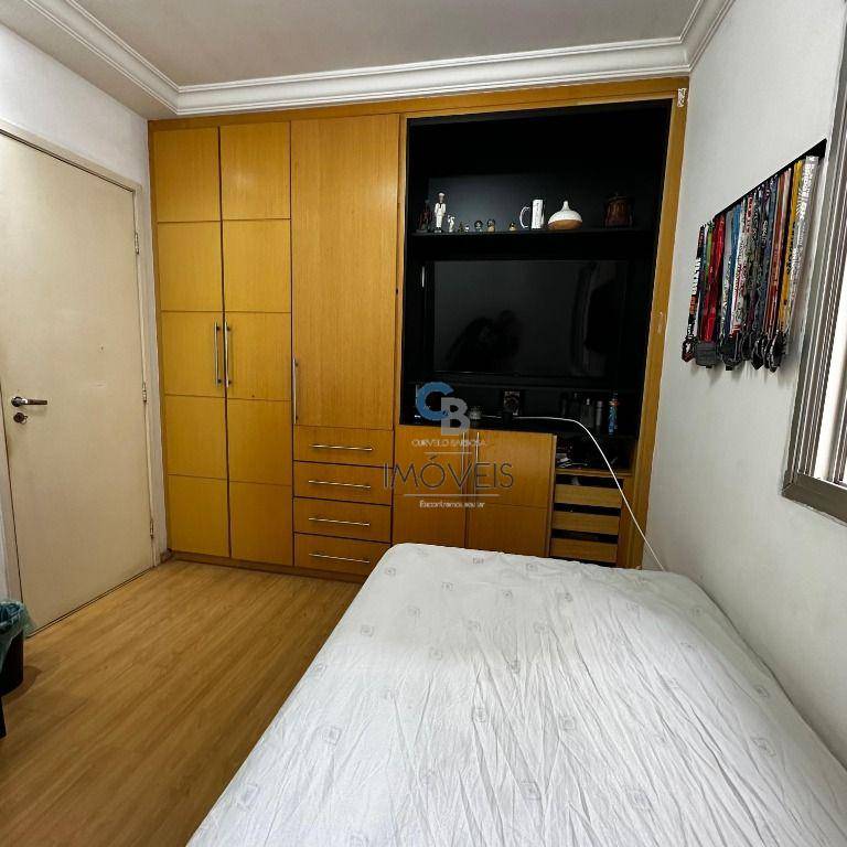 Apartamento à venda com 3 quartos, 93m² - Foto 16