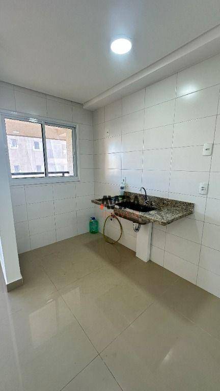 Apartamento à venda com 2 quartos, 57m² - Foto 8