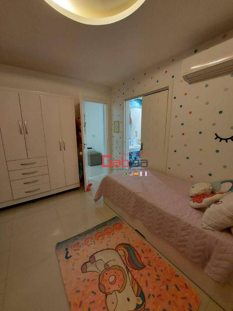 Casa à venda com 3 quartos, 250m² - Foto 18