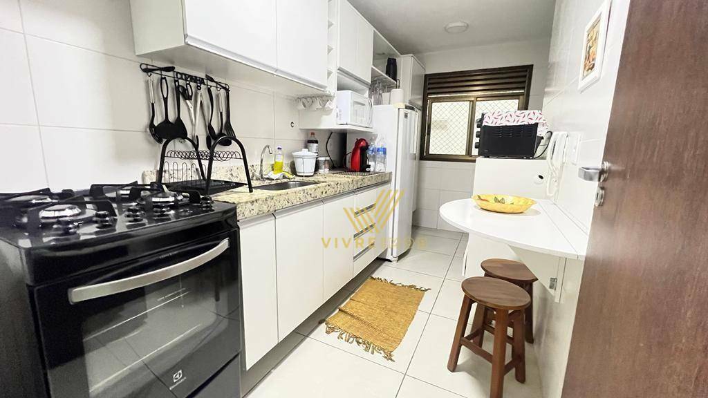 Apartamento à venda com 2 quartos, 70m² - Foto 5