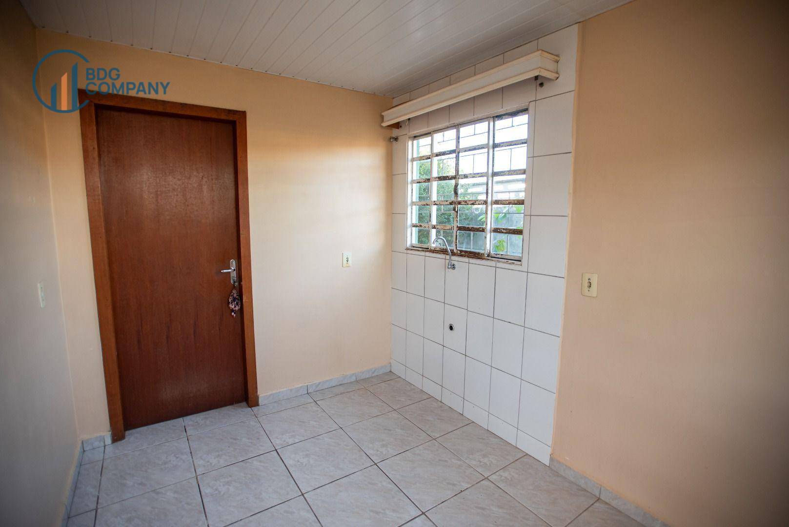 Casa à venda com 3 quartos, 63m² - Foto 11