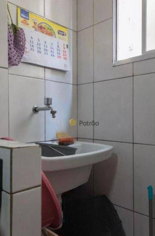 Apartamento à venda com 3 quartos, 70m² - Foto 9