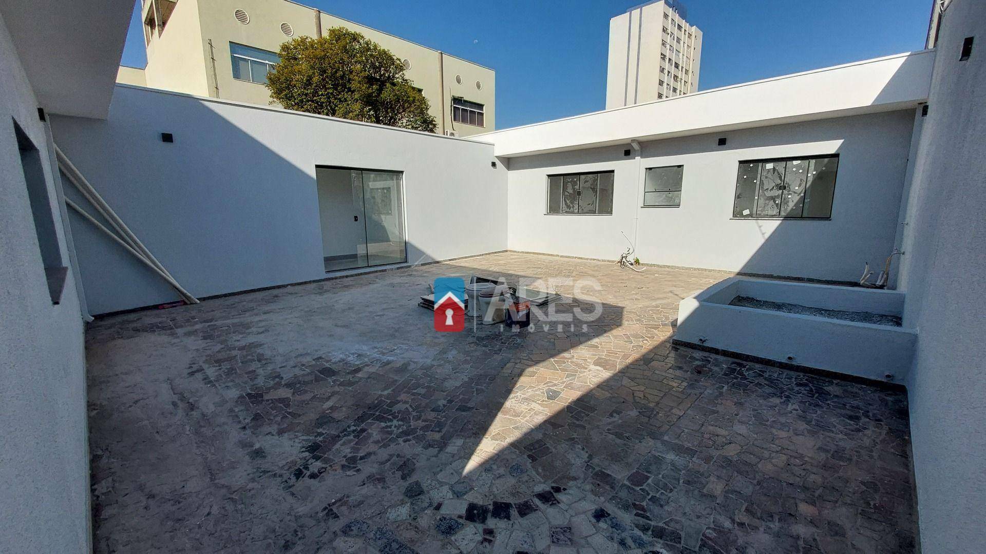 Casa para alugar, 305m² - Foto 13