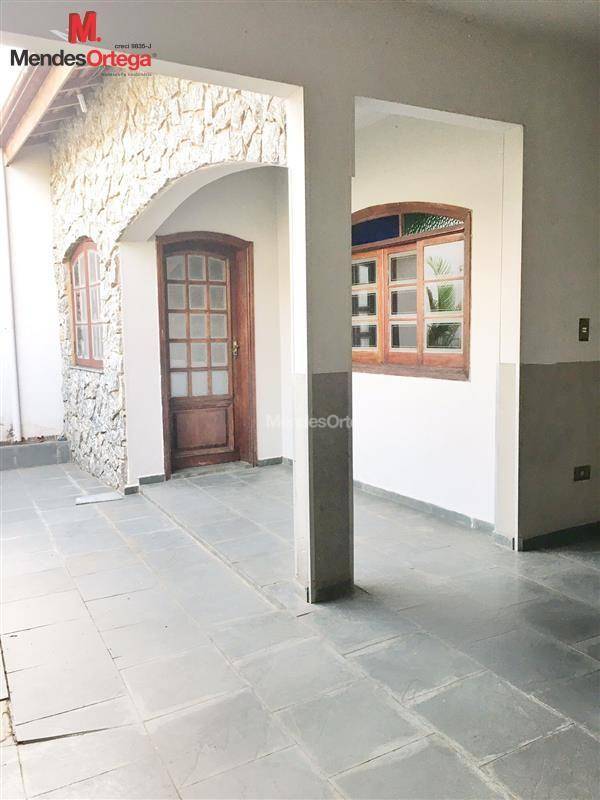 Casa, 3 quartos, 287 m² - Foto 2