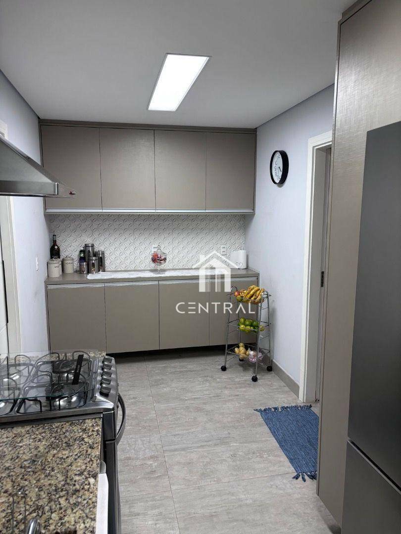 Apartamento à venda com 3 quartos, 122m² - Foto 23